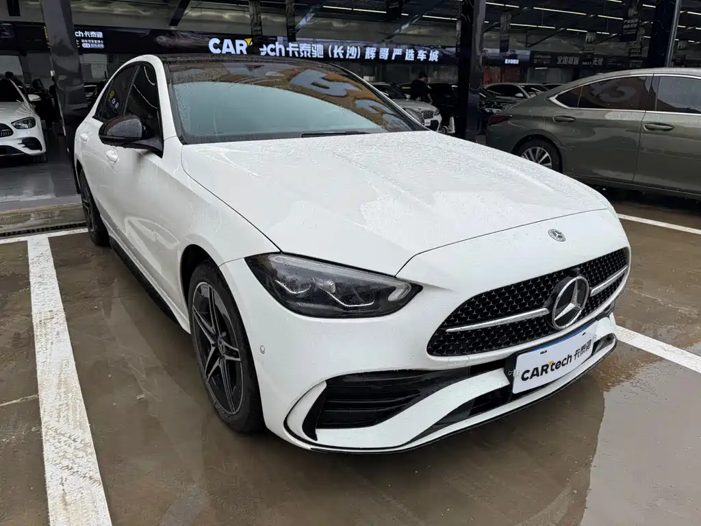 Mercedes-Benz C-Class 2023