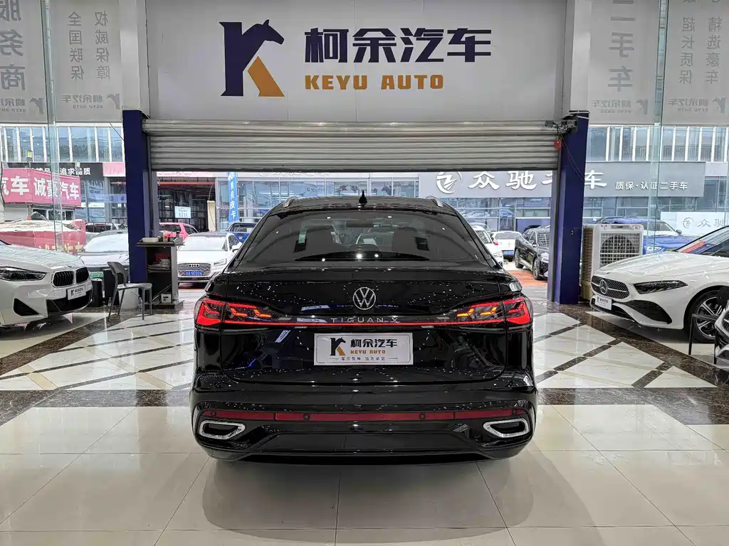 Volkswagen Tiguan X 2021 — фото 16