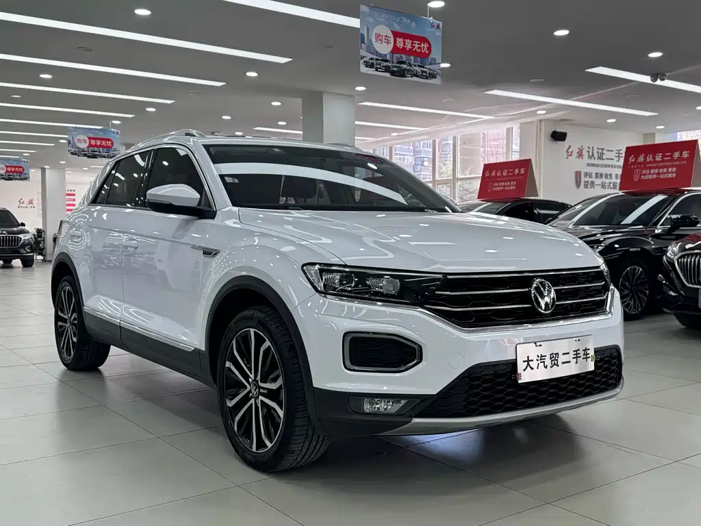 Volkswagen T-Roc 2021 — фото 3