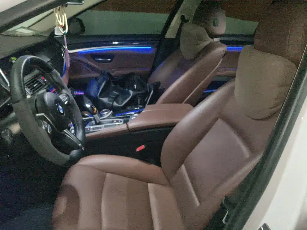 BMW 5 Series 2016 — фото 12