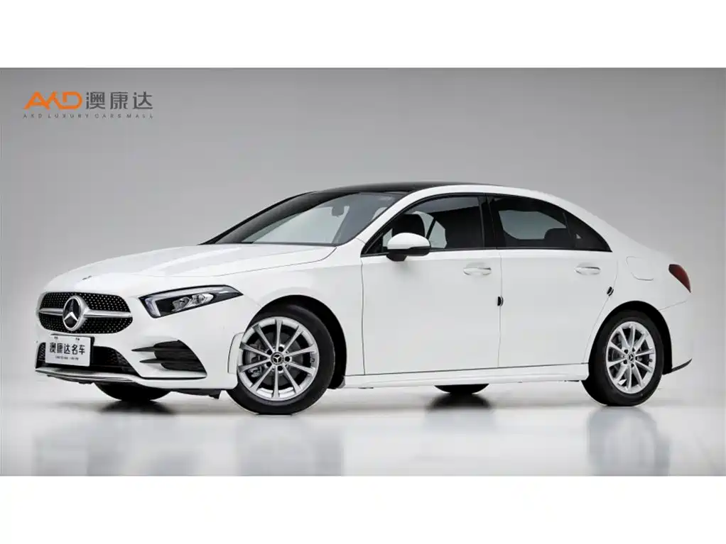 Mercedes-Benz A-Class 2022 — фото 1