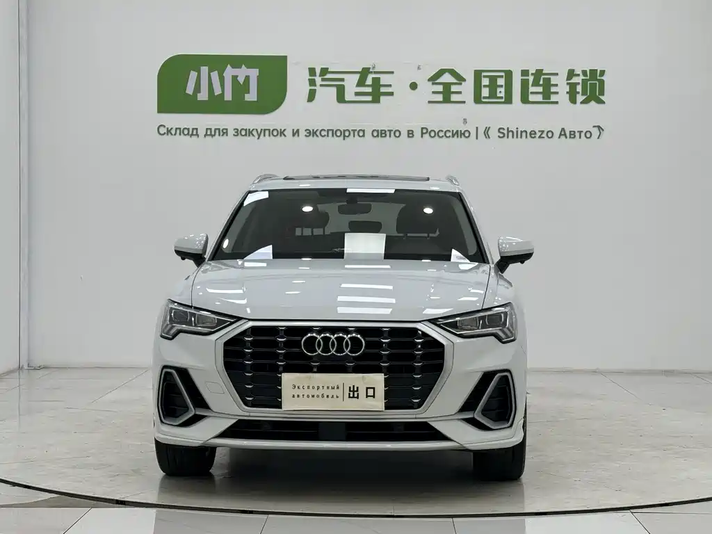 Audi Q3 2023 — фото 2