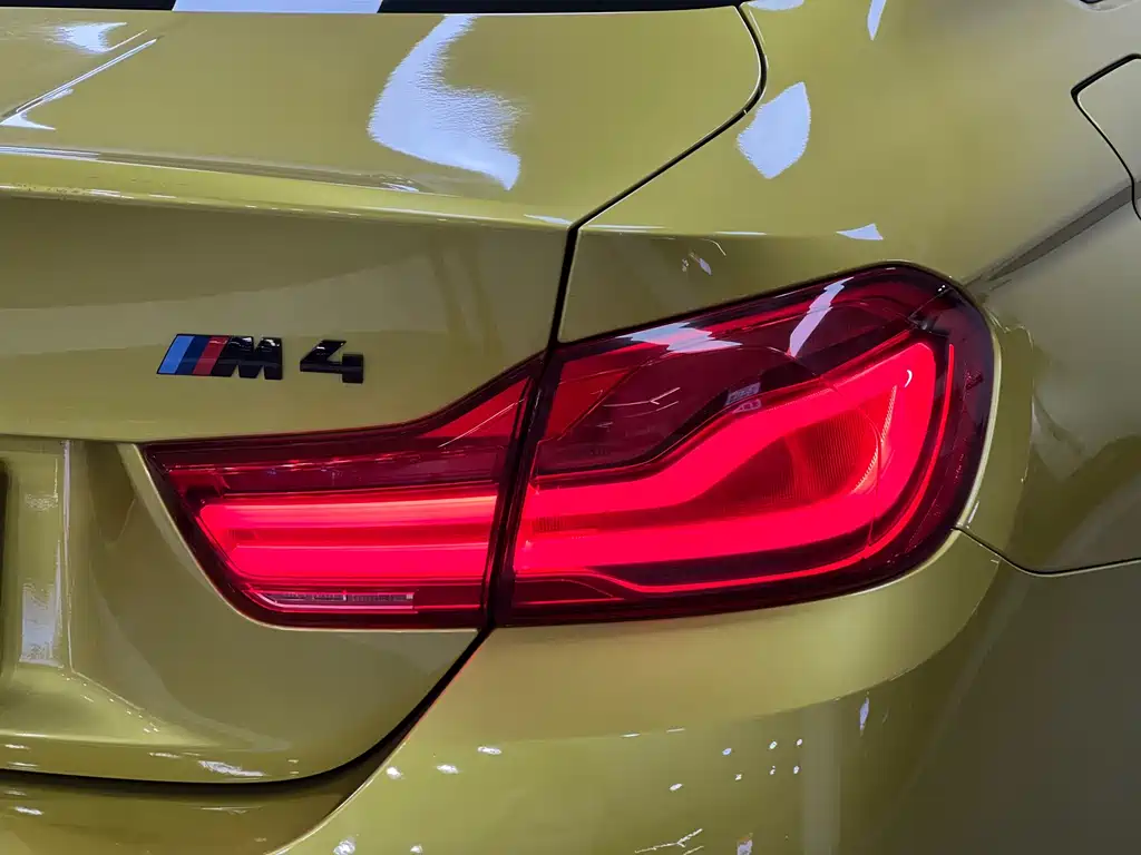 BMW M4 2019 — фото 18