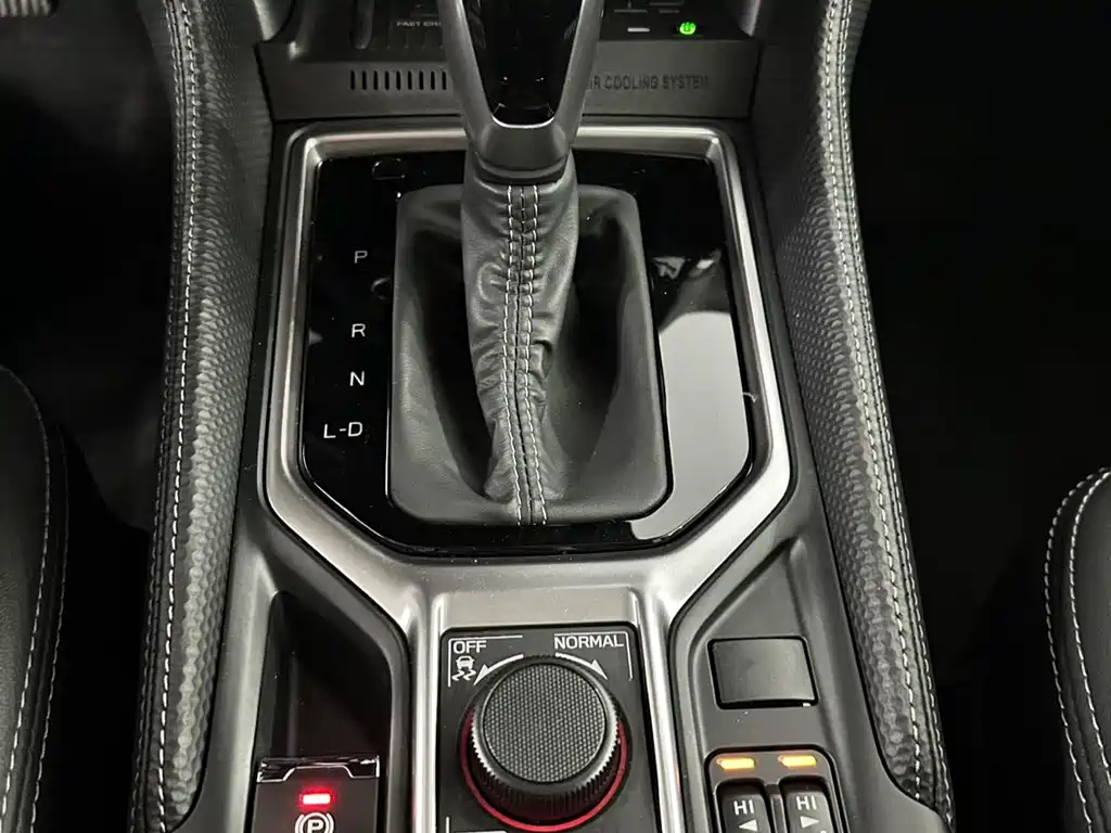 Subaru Forester 2022 — фото 16