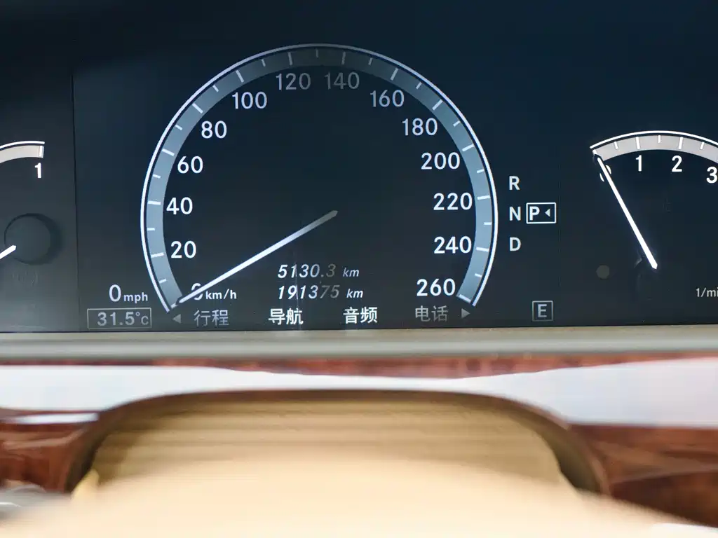 Mercedes-Benz S-Class 2011 — фото 17