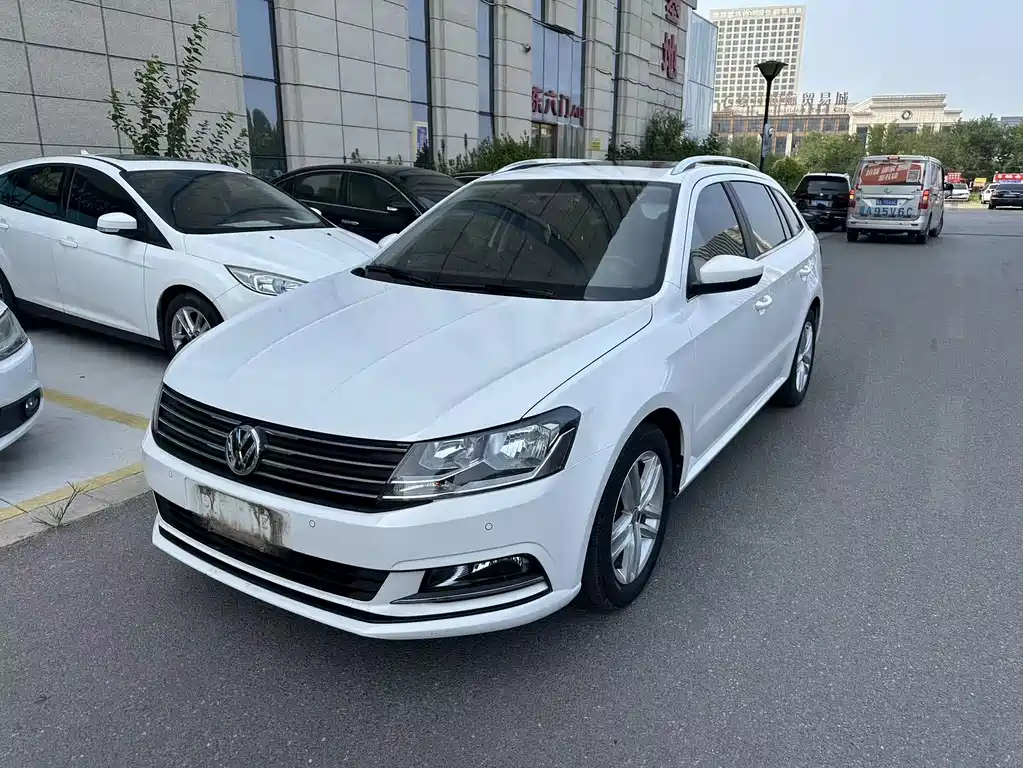 Volkswagen Gran Lavida 2018 — фото 1