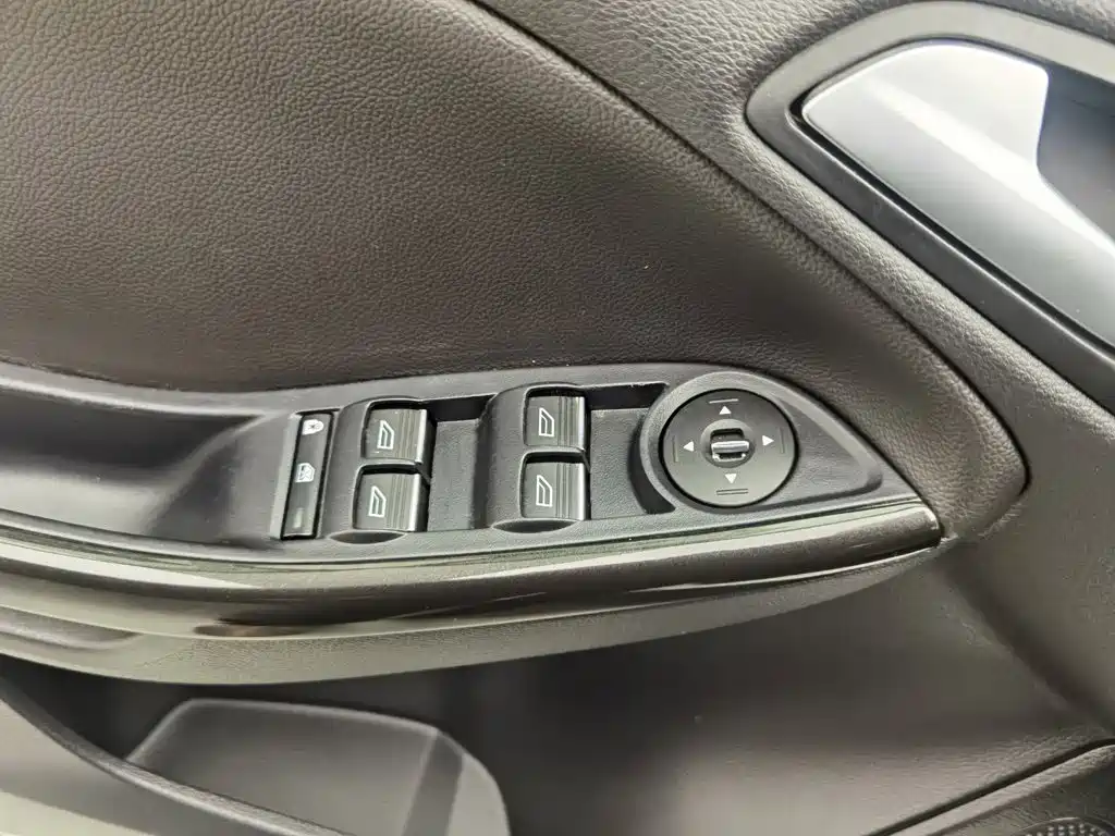 Ford Focus 2016 — фото 9