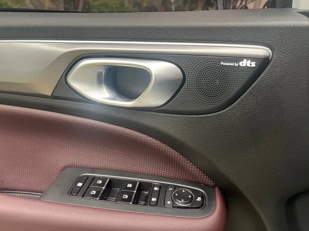GAC Trumpchi M6 2025 — фото 22