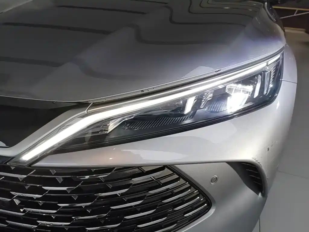 BYD Qin L 2025 — фото 24