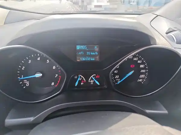 Ford Kuga 2015