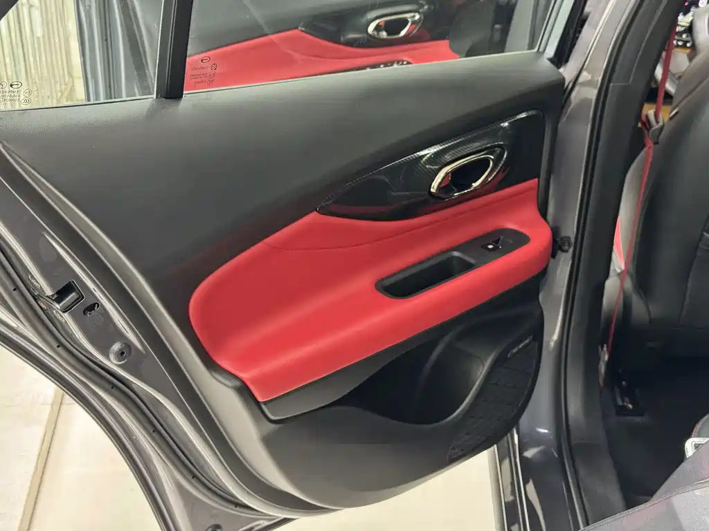 GAC Motor Shadow Leopard 2022 — фото 16