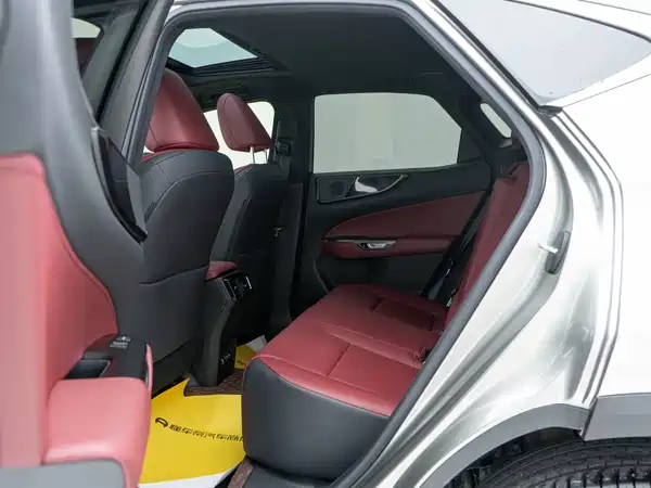 Lexus NX 2022