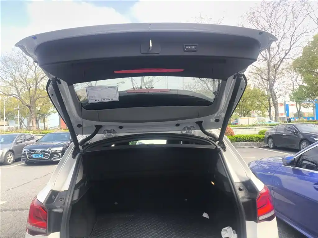 BMW X1 2020 — фото 15