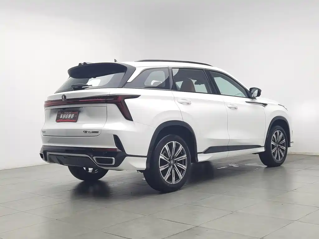 Changan CS75PLUS 2024 — фото 2