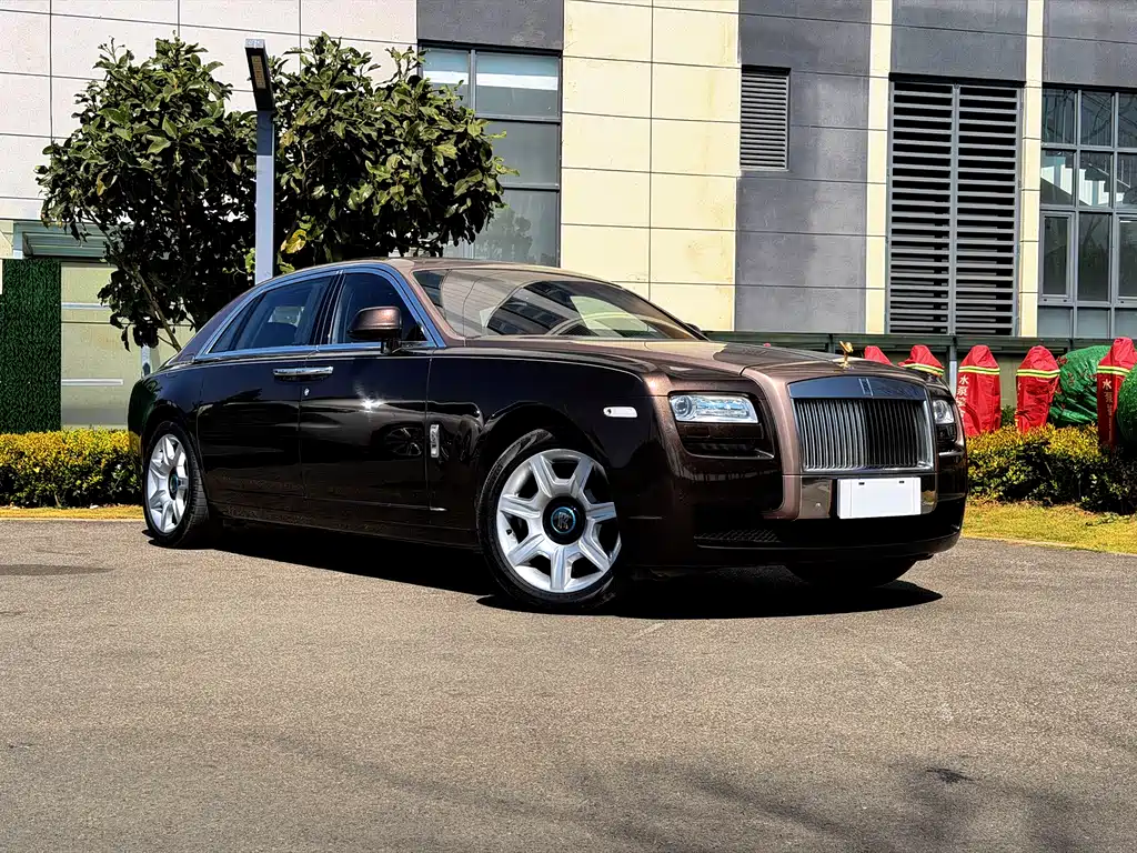 Rolls-Royce Ghost 2013 — фото 5