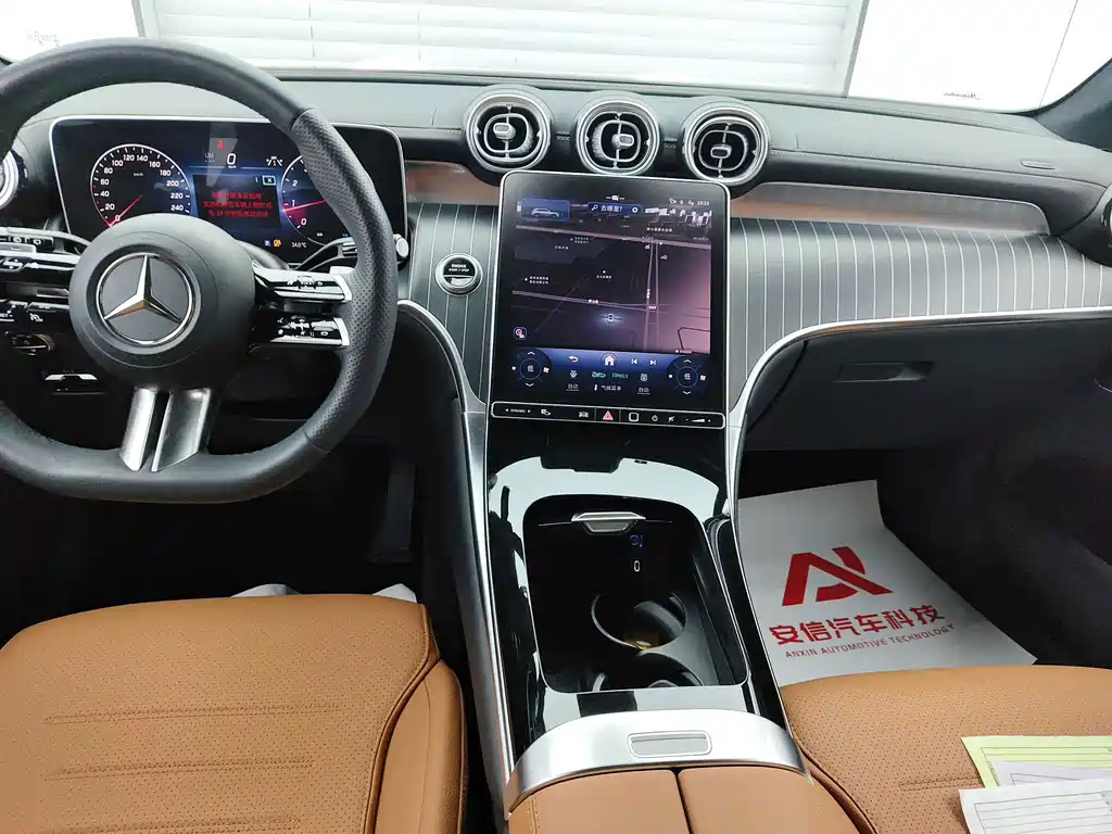 Mercedes-Benz GLC 2023 — фото 11
