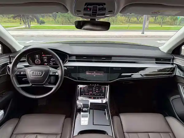 Audi A8 2020