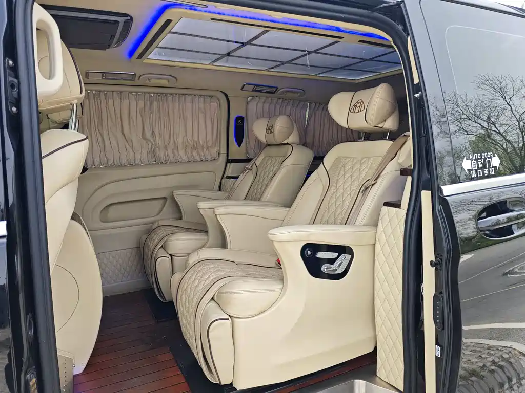 Mercedes-Benz Vito 2019 — фото 11