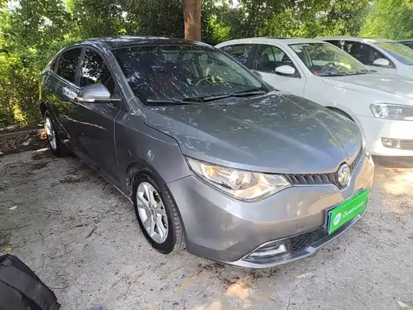 MG GT 2017