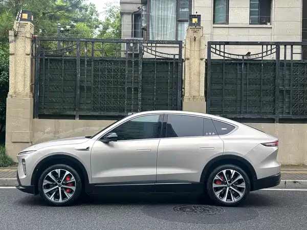 NIO EC7 2023