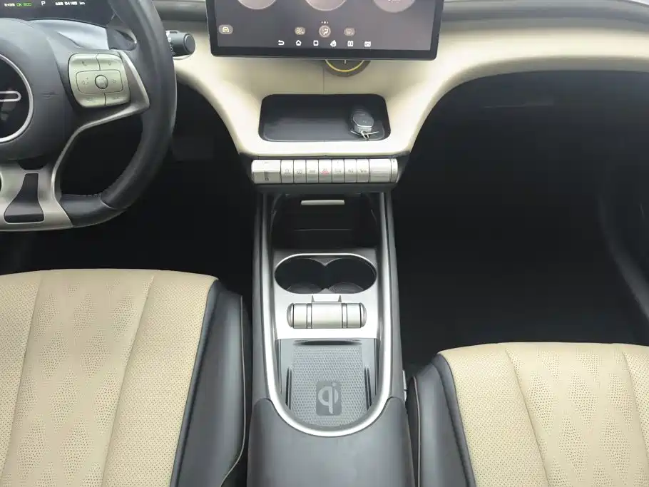 BYD Dolphin 2023 — фото 16
