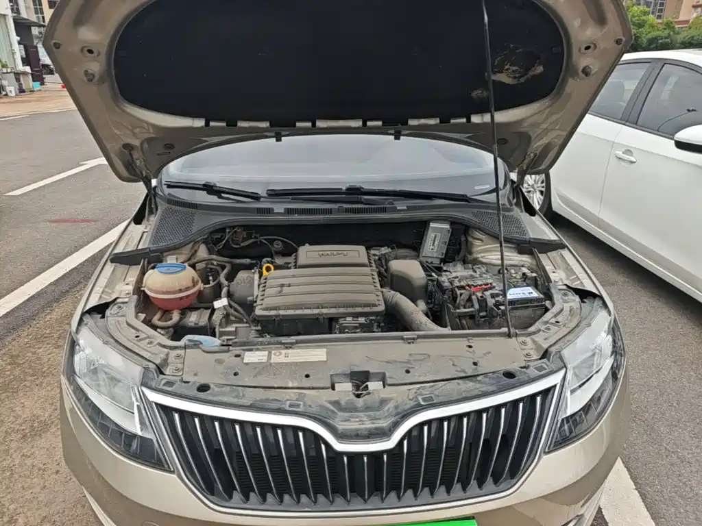Skoda Rapid 2019 — фото 20