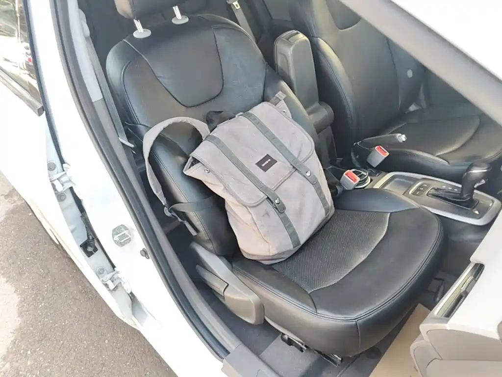 Chevrolet Lefeng RV 2017 — фото 25