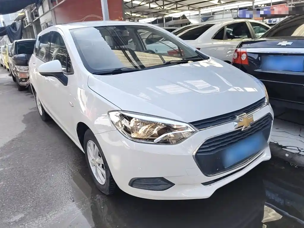 Chevrolet Lefeng RV 2017 — фото 4