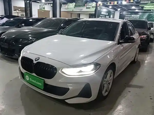 BMW 1 Series 2022
