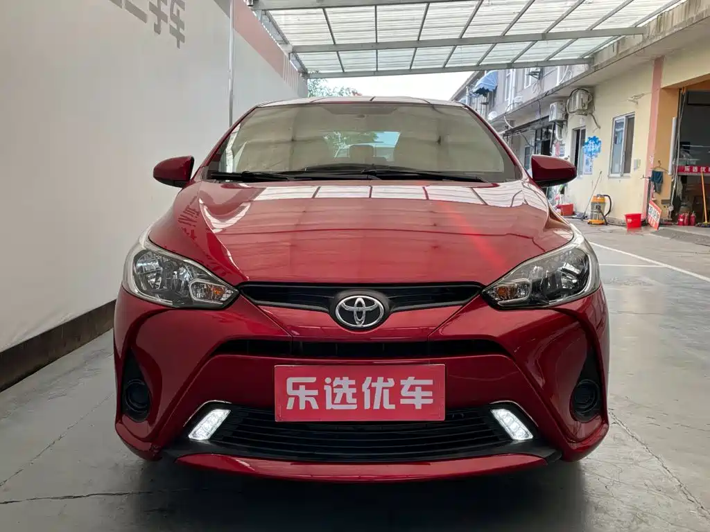 Toyota Yaris L 2020