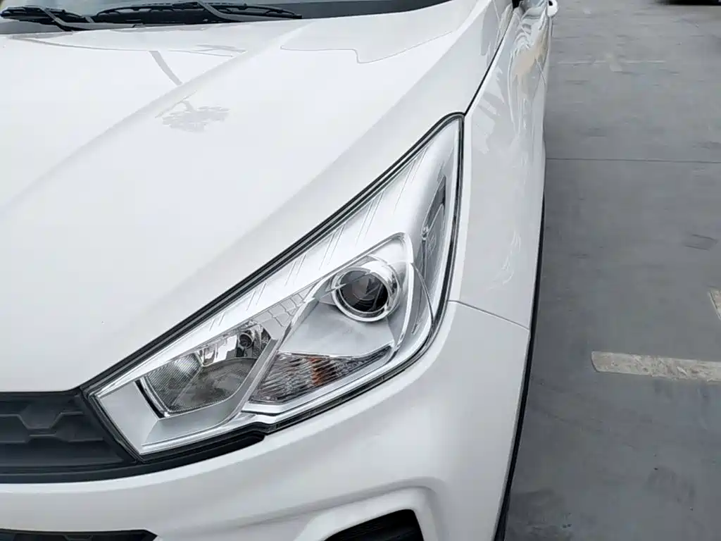 Wuling Hongguang S3 2019 — фото 18