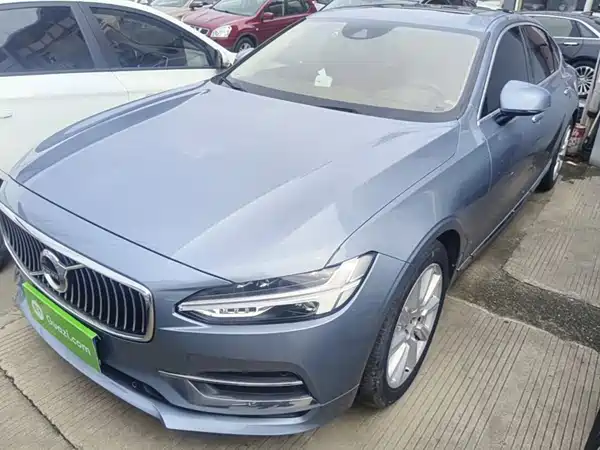 Volvo S90 2020