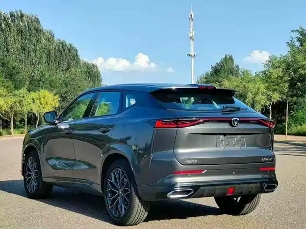Changan UNI-Z 2025