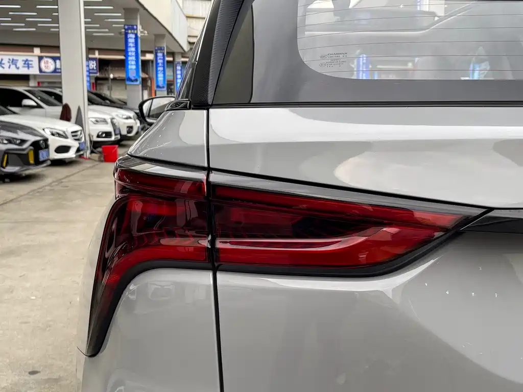 Changan CS75 PLUS 2021 — фото 27