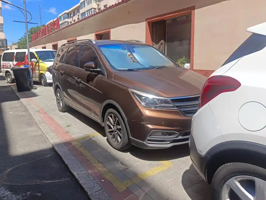 Baojun 730 2017