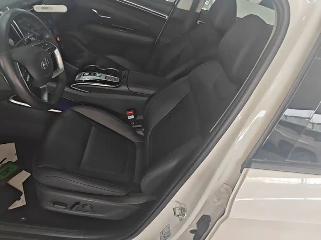 Hyundai Tucson 2021 — фото 15