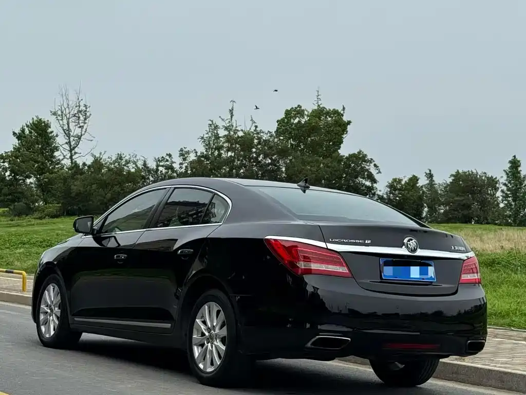Buick LaCrosse 2014 — фото 5