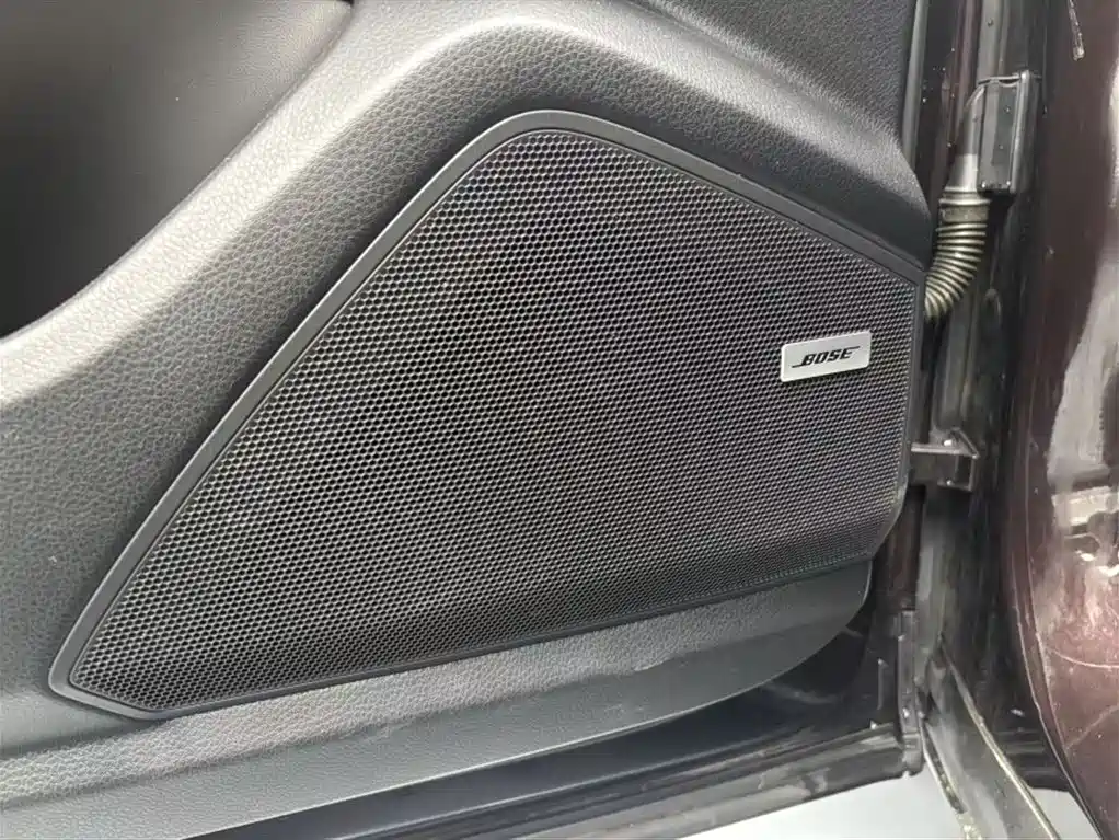 Porsche Cayenne 2018 — фото 18