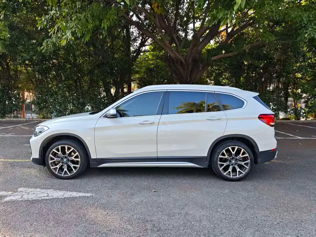 BMW X1 2021 — фото 10