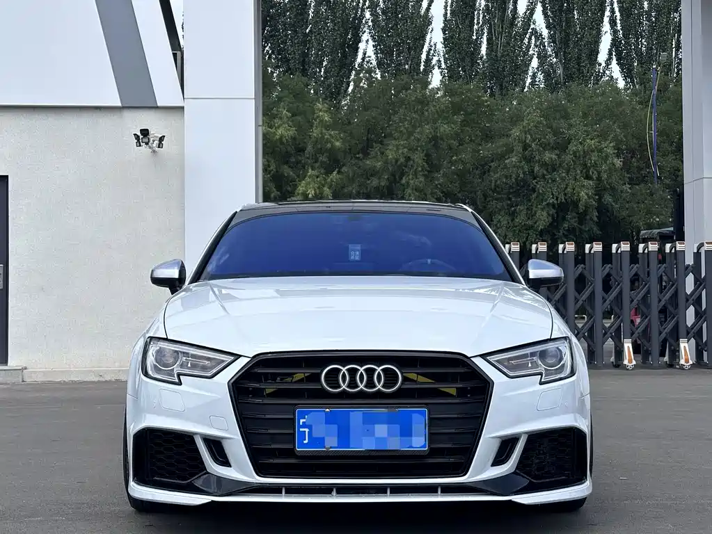 Audi A3 2020 — фото 2