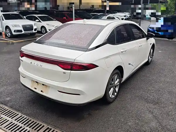 Aion S 2023