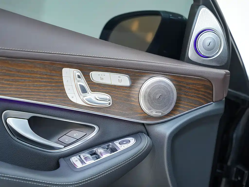 Mercedes-Benz GLC 2022 — фото 13