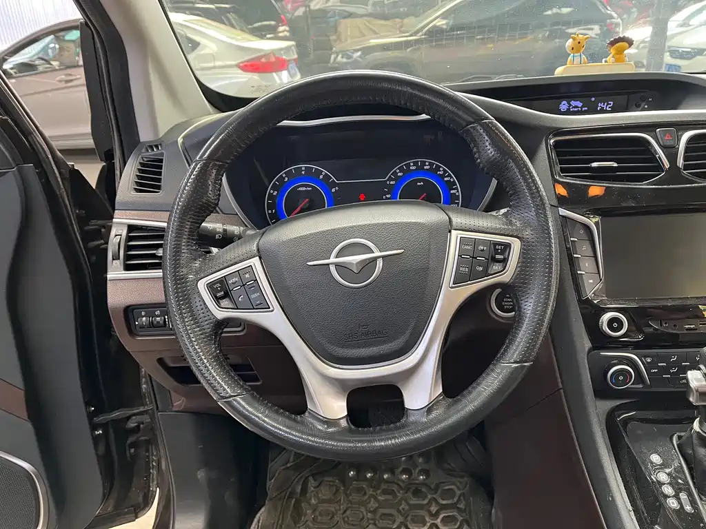 Haima V70 2016 — фото 12