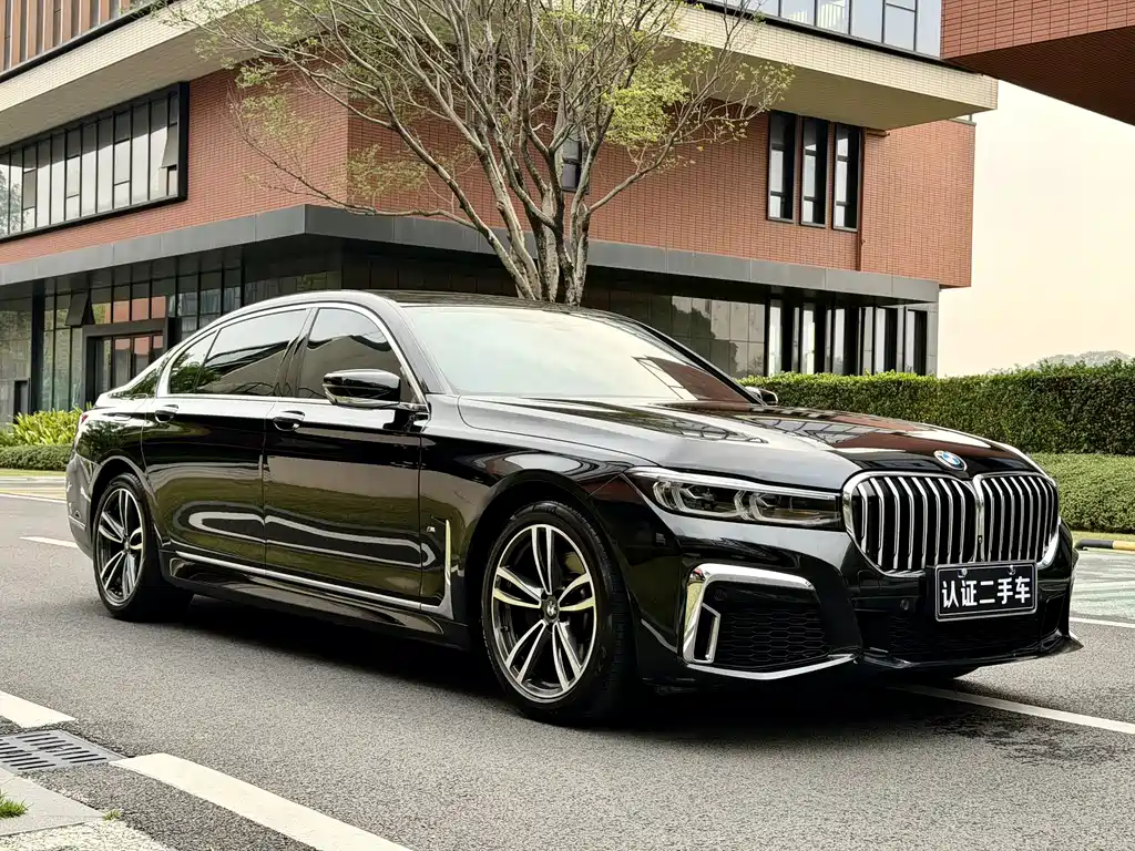 BMW 7 Series 2020 — фото 3