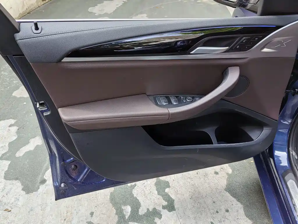 BMW X3 2020 — фото 11