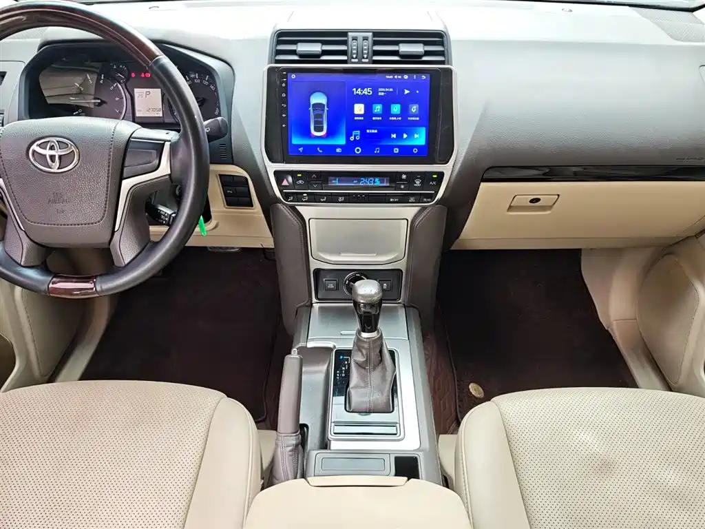 Toyota Prado 2019 — фото 17