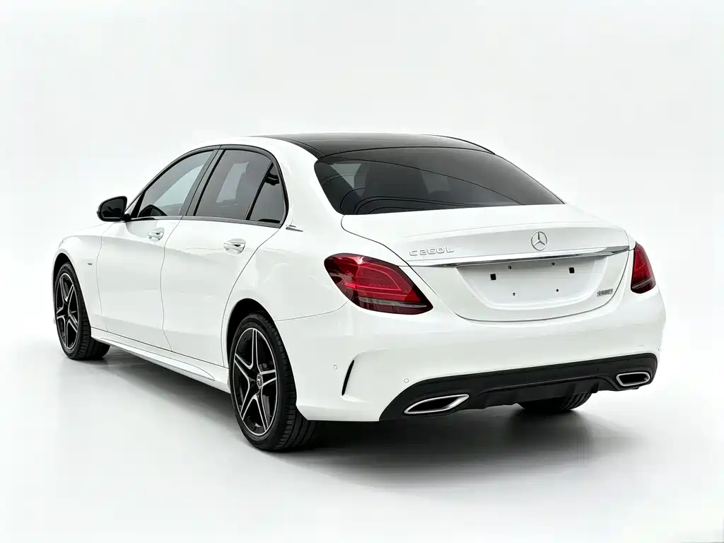 Mercedes-Benz C-Class 2022 — фото 6