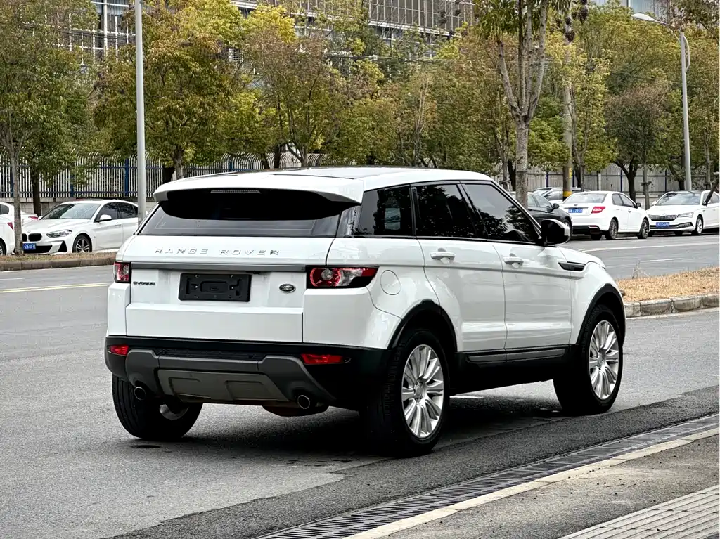 Land Rover Evoque 2016 — фото 4