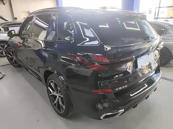 BMW X5 2024