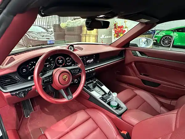 Porsche 911 2022